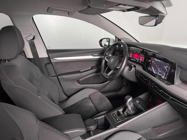 Volkswagen Golf image 6