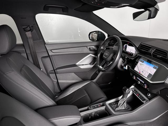 Audi Q3 image 5