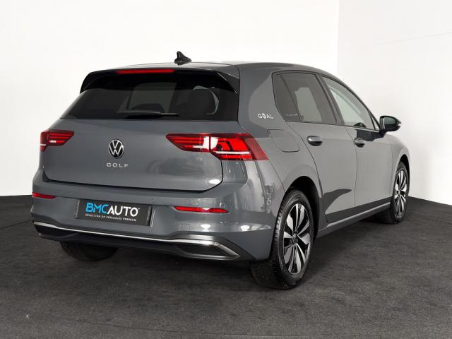 Volkswagen Golf image 4