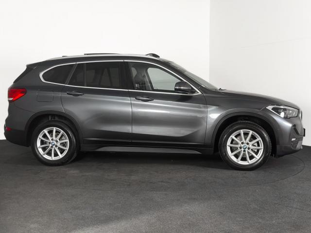 Bmw X1 image 2