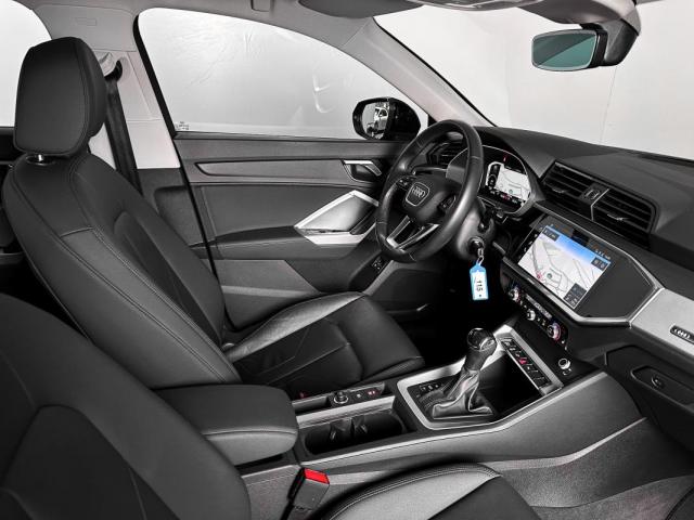 Audi Q3 image 6