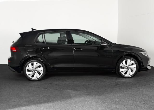 Volkswagen Golf image 1