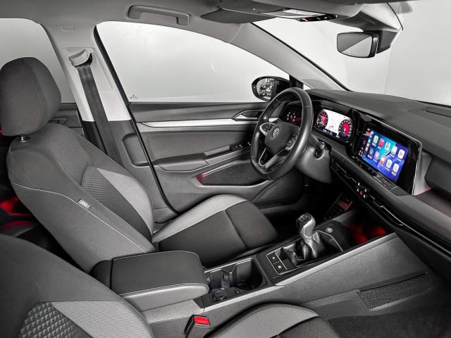 Volkswagen Golf image 2