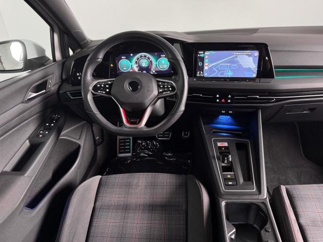 Volkswagen Golf image 5