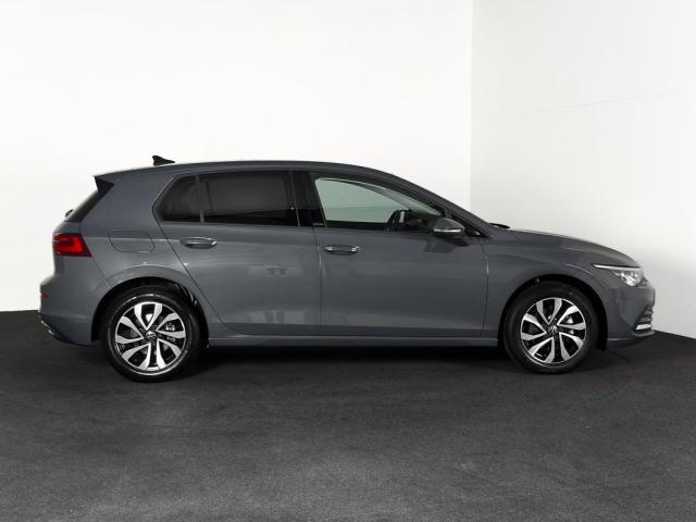Volkswagen Golf image 5