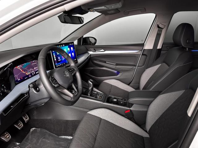 Volkswagen Golf image 3