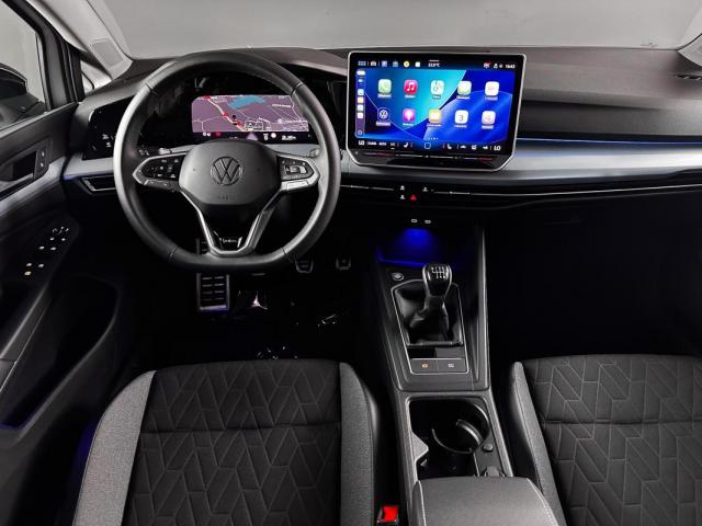 Volkswagen Golf image 1