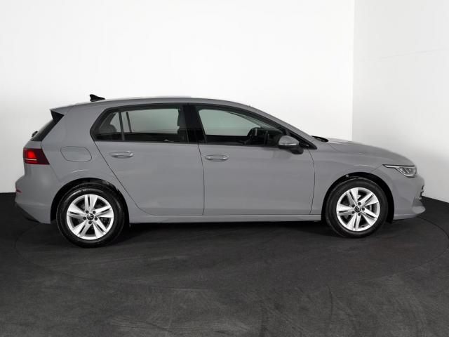 Volkswagen Golf image 2