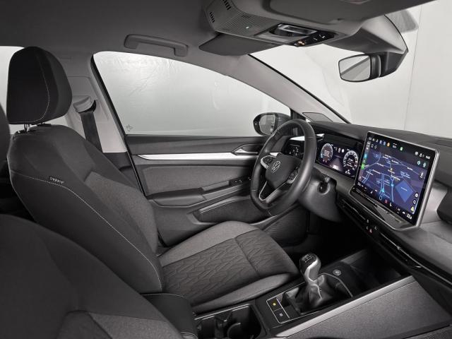 Volkswagen Golf image 1