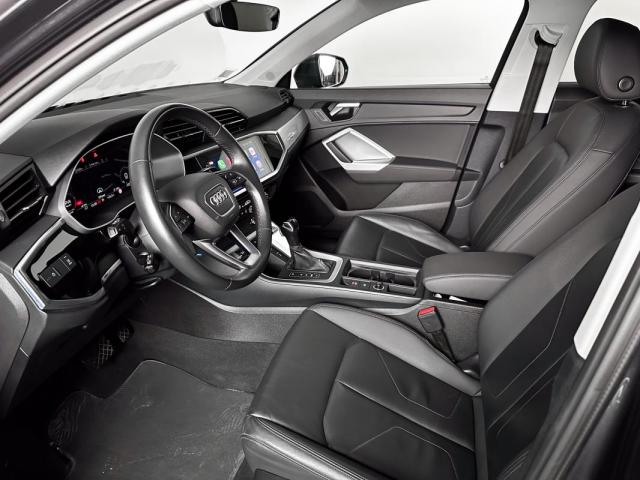 Audi Q3 image 8