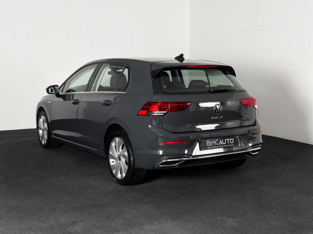 Volkswagen Golf image 8