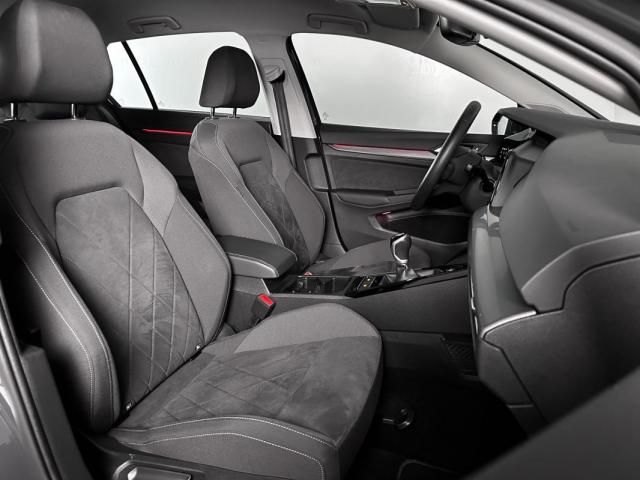 Volkswagen Golf image 6