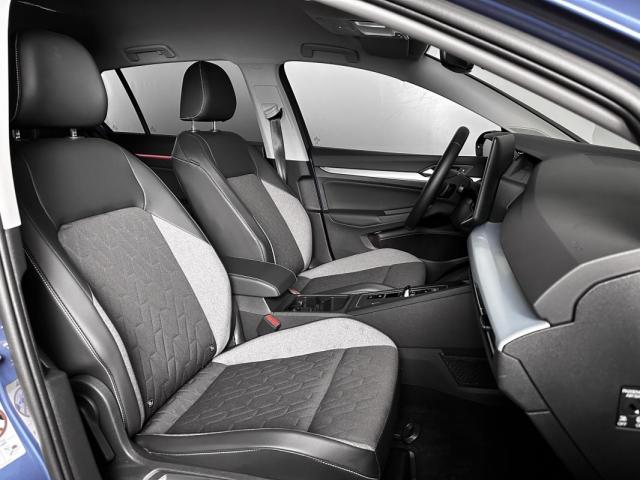 Volkswagen Golf image 2