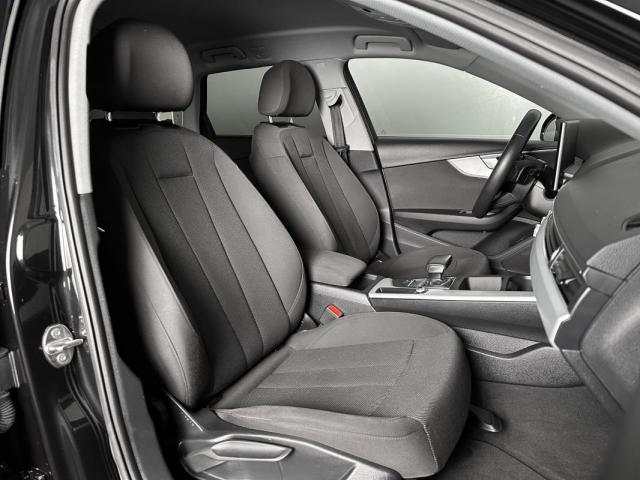 Audi A4 image 3