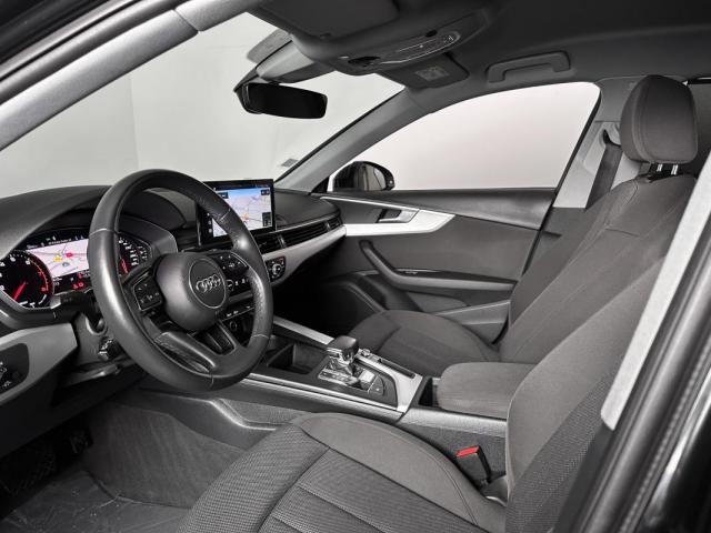 Audi A4 image 1