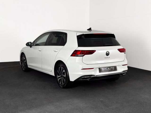 Volkswagen Golf image 6