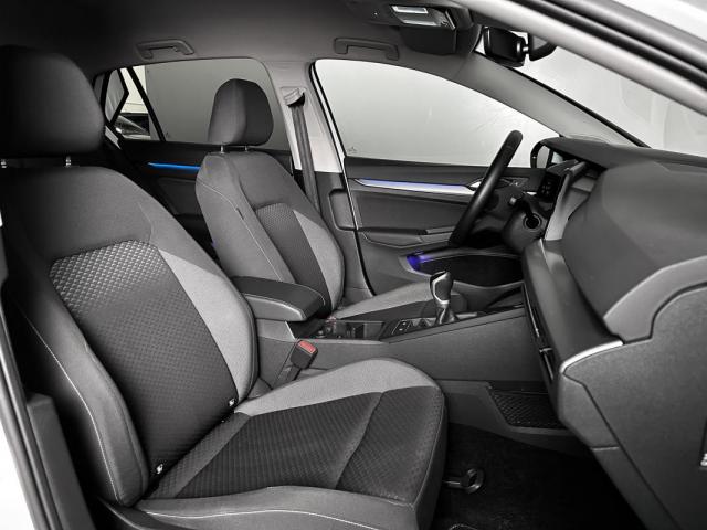 Volkswagen Golf image 5