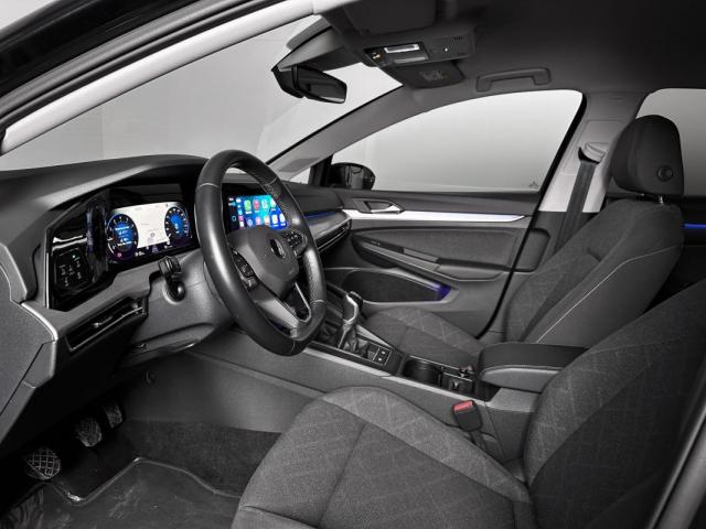 Volkswagen Golf image 5