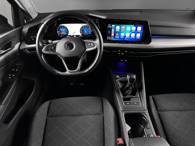 Volkswagen Golf image 6