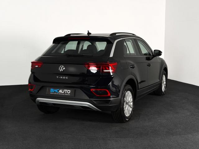 Volkswagen T-Roc image 2