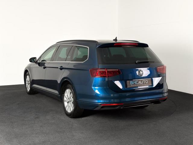 Volkswagen Passat image 3