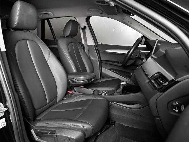 Bmw X1 image 8