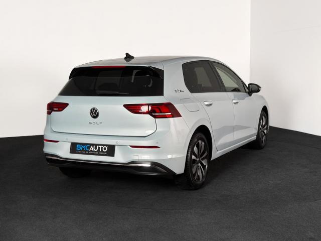 Volkswagen Golf image 6