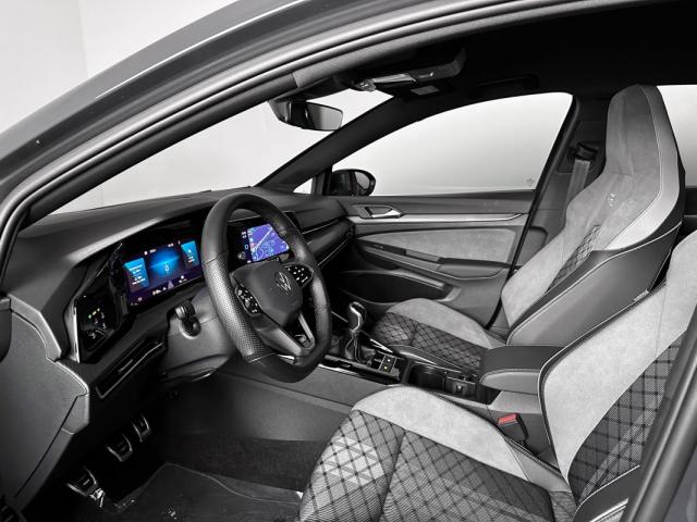Volkswagen Golf image 5