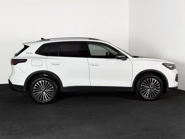 Volkswagen Tiguan image 9