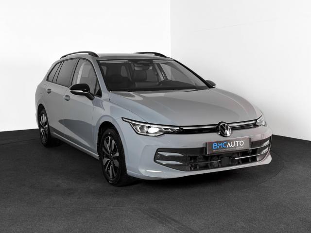 Volkswagen Golf image 9