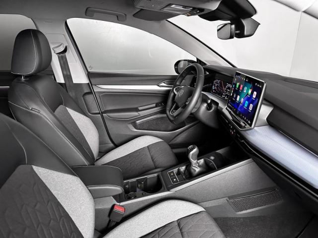 Volkswagen Golf image 4
