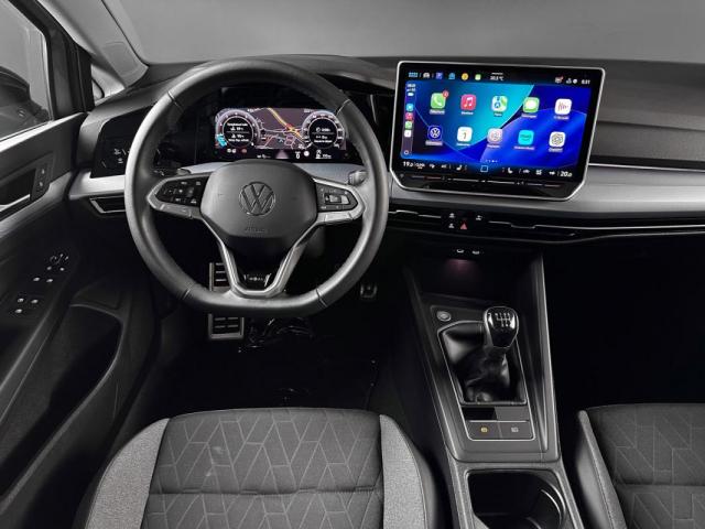 Volkswagen Golf image 8