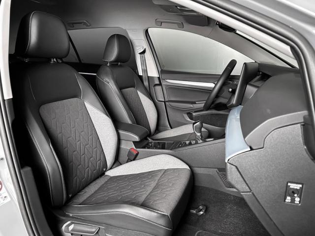 Volkswagen Golf image 2