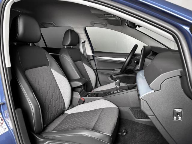 Volkswagen Golf image 4