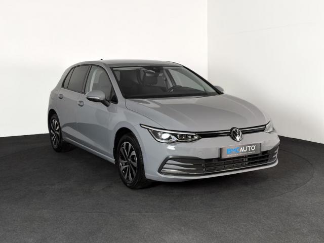 Volkswagen Golf image 9