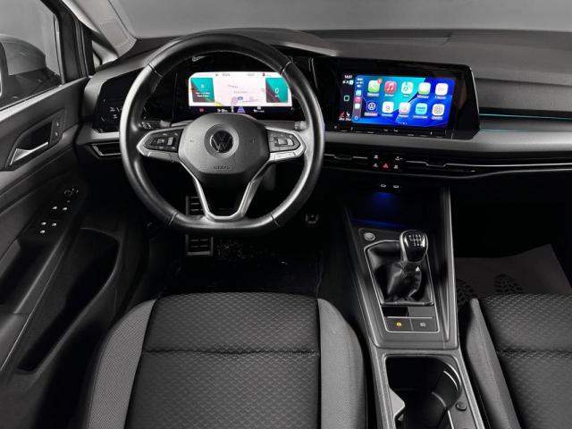 Volkswagen Golf image 3