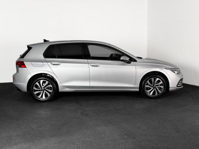 Volkswagen Golf image 7