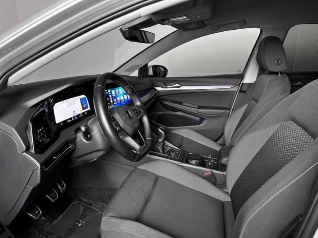 Volkswagen Golf image 9