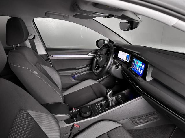 Volkswagen Golf image 6