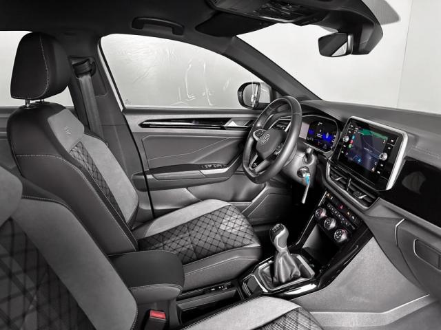 Volkswagen T-Roc image 5