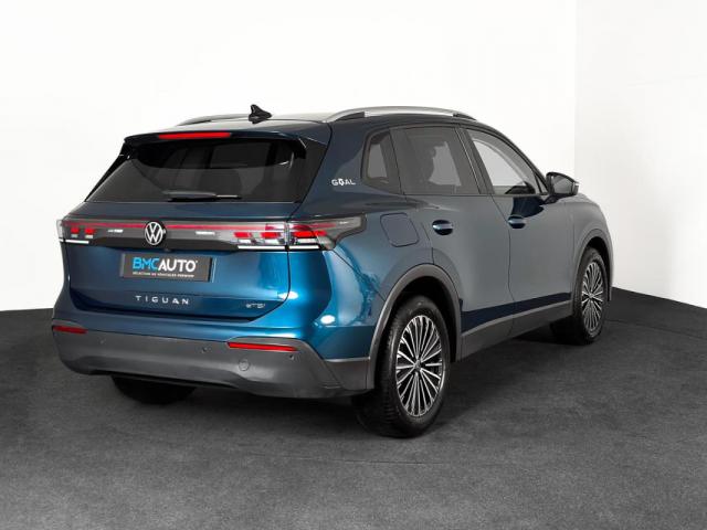 Volkswagen Tiguan image 8