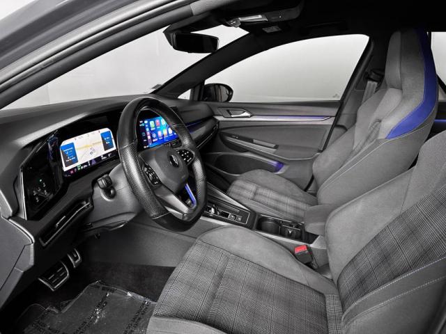 Volkswagen Golf image 8