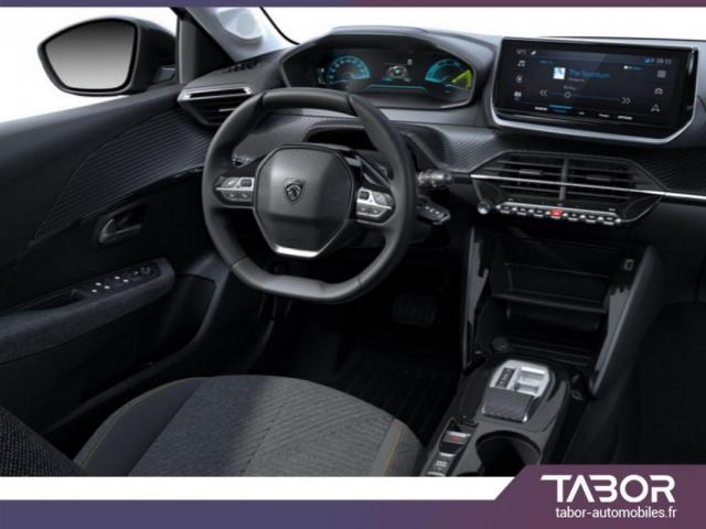 Peugeot 208 image 1