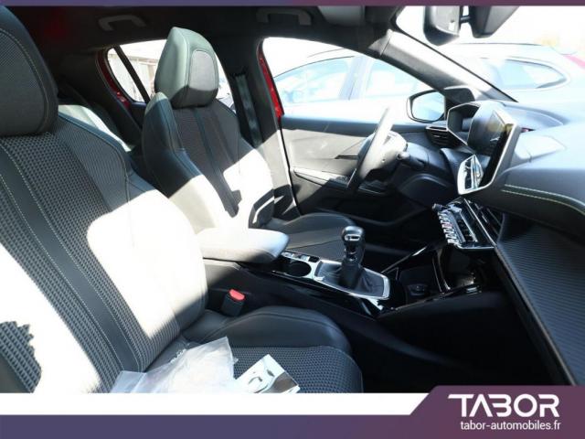Peugeot 208 image 2