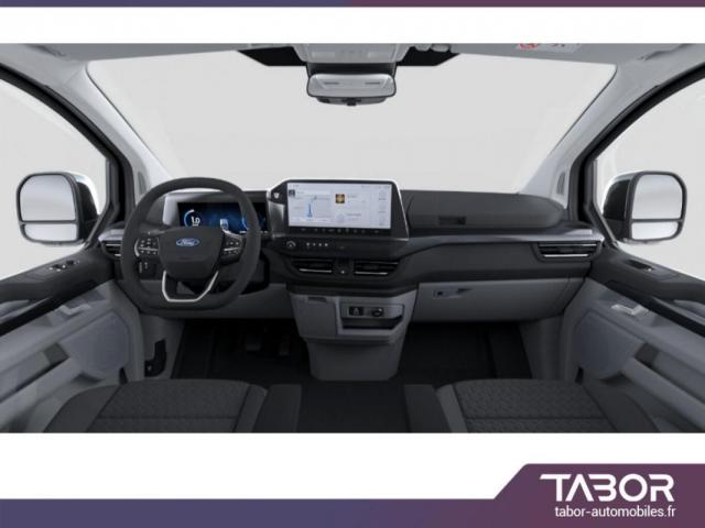 Ford Tourneo image 2