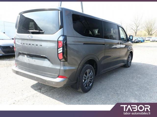Ford Tourneo image 1