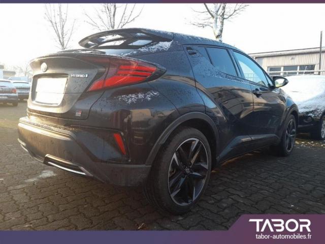 Toyota C-Hr image 2