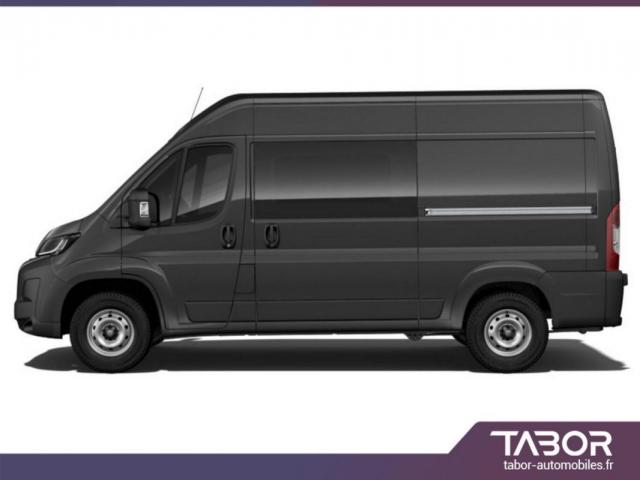 Peugeot Boxer image 1