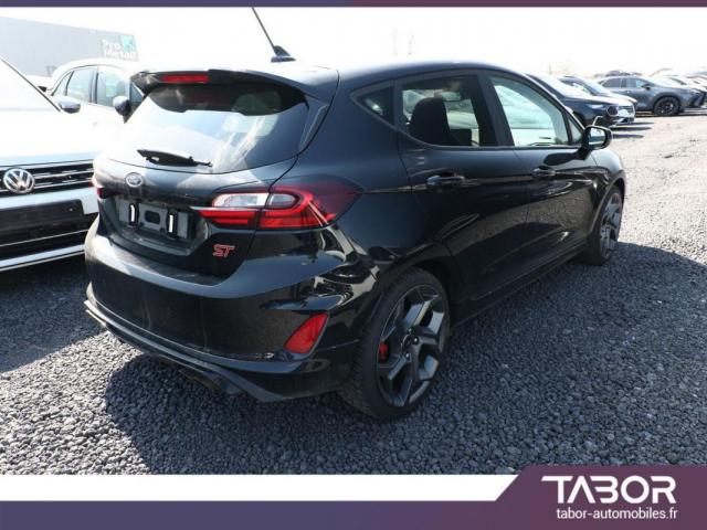 Ford Fiesta image 2
