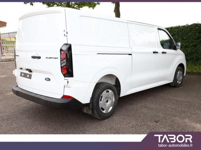 Ford Transit Custom image 2